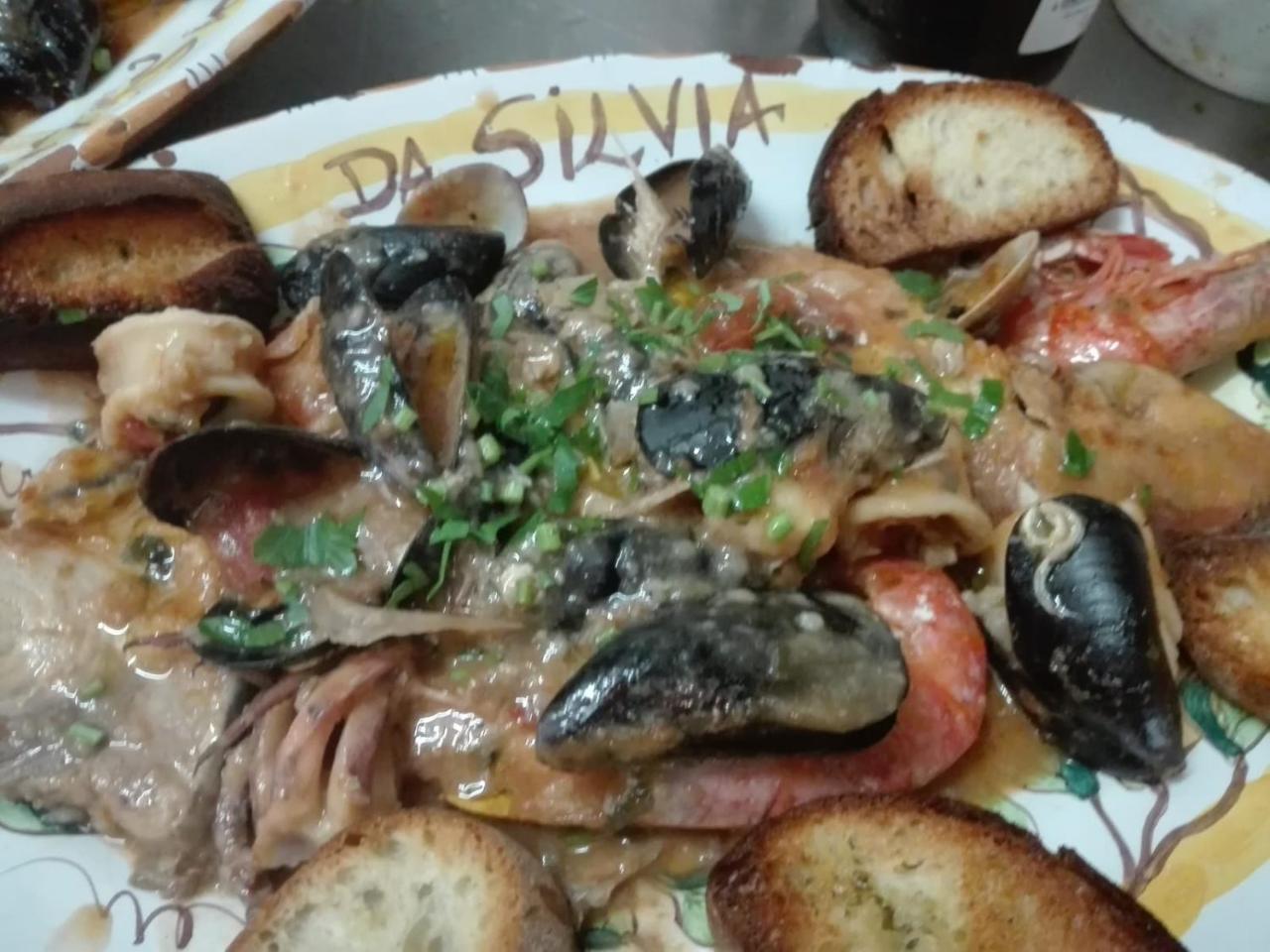 Pensione S. Antonio Ristorante Silvia Furci Siculo Exterior foto